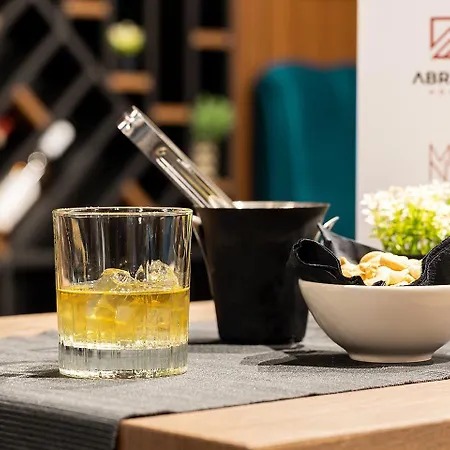 Abrazo By Hmg София