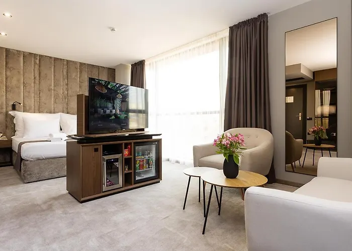 Hotel Abrazo By Hmg Sofie